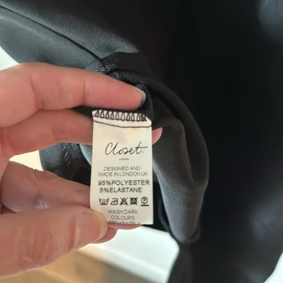 NWT Closet London black sleeveless dress - Picture 4 of 4